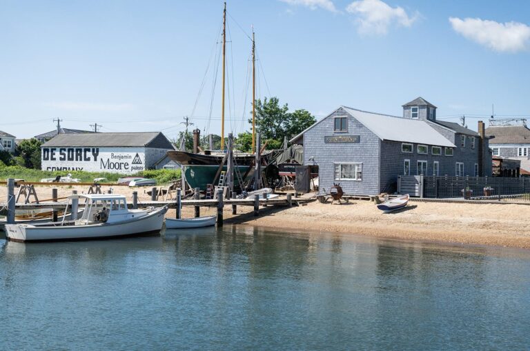 Nonprofit Files Plan to Overhaul Vineyard Haven Harborfront